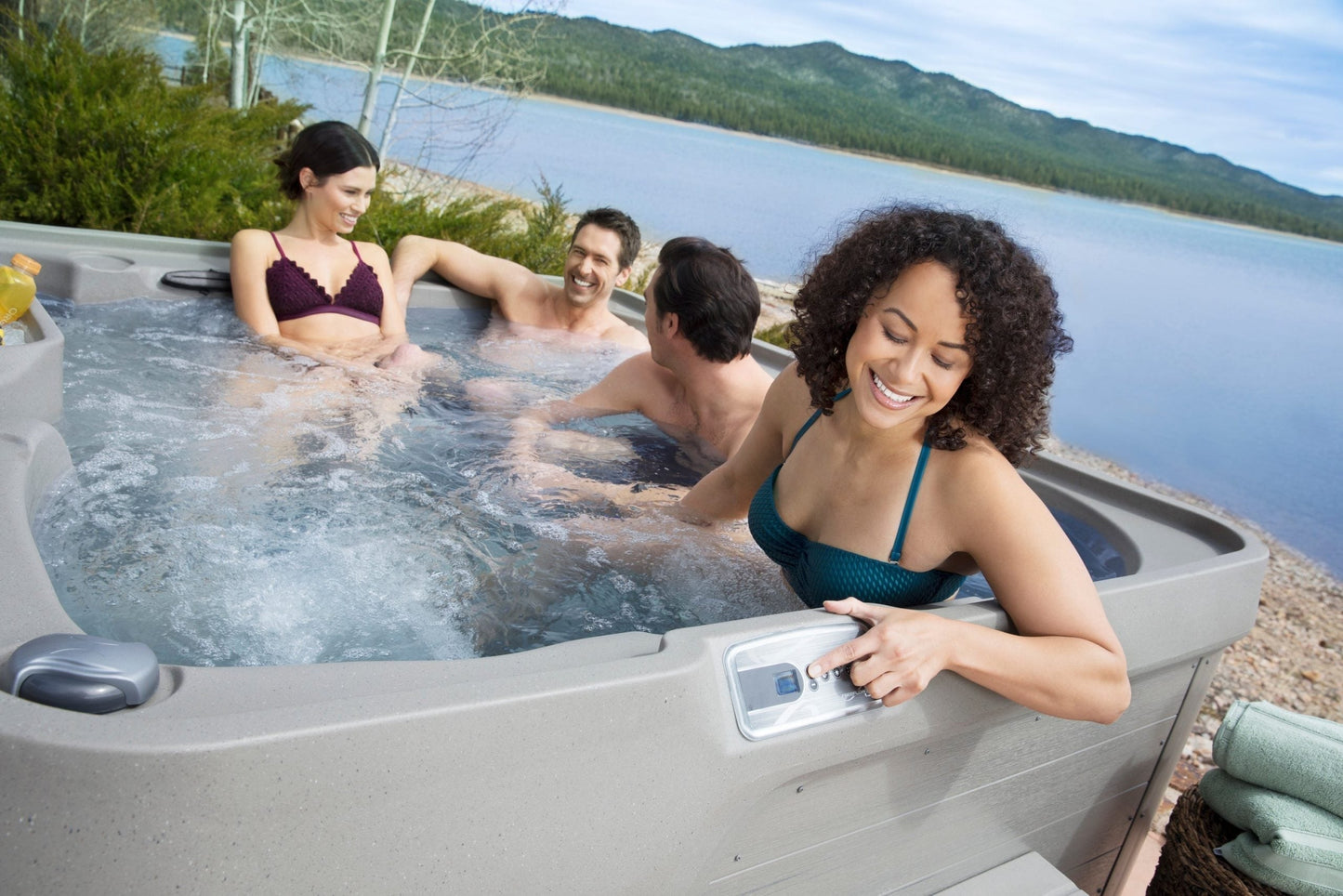 Freeflow Spas Excursion Sport Hot Tub